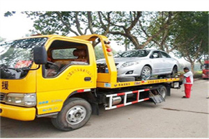 樟树附近24小时汽车拖车服务热线